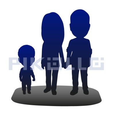 Figurine "Full custom bobblehead couple with a child"